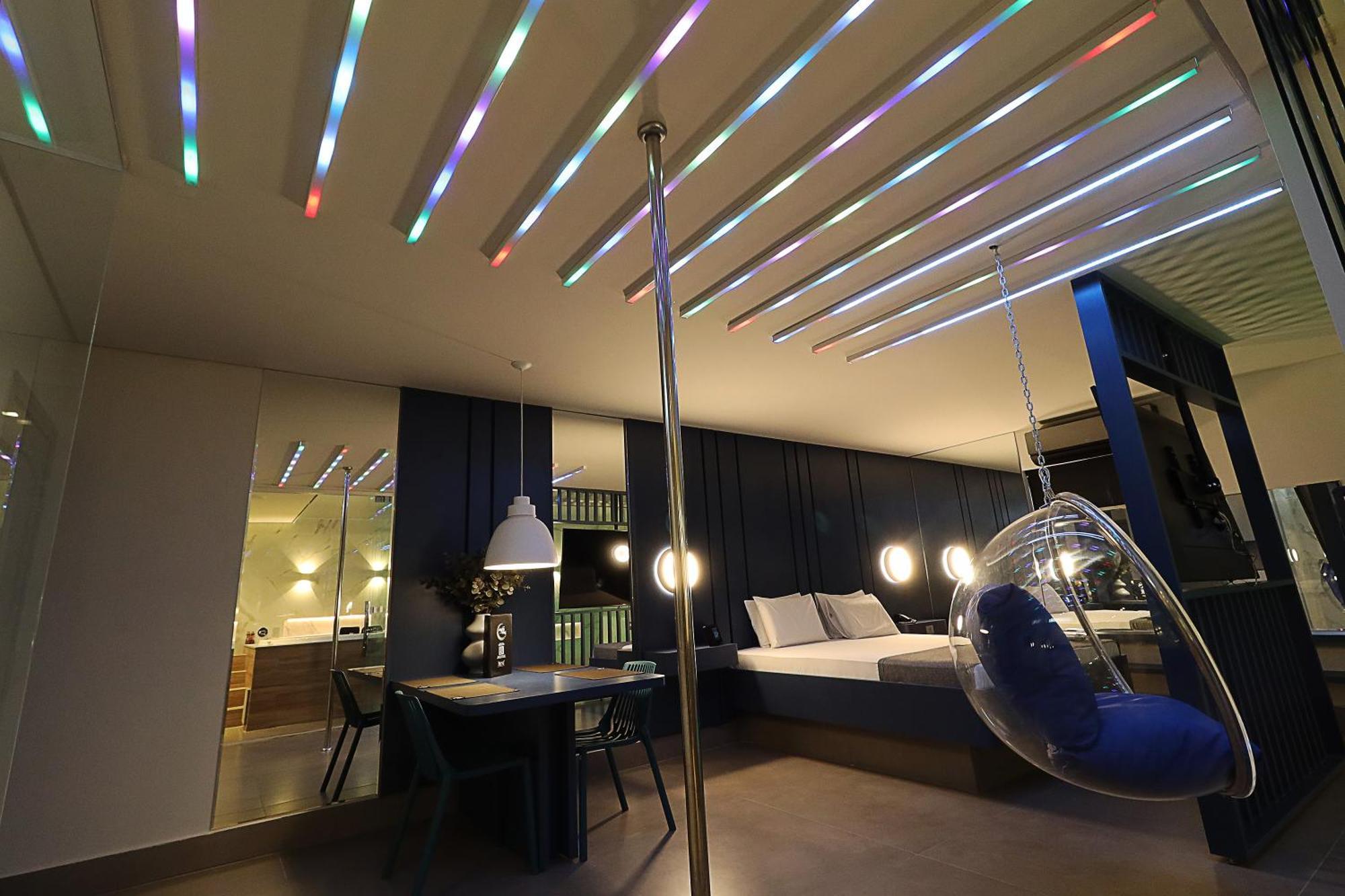 Motel Mood, Sao Paulo